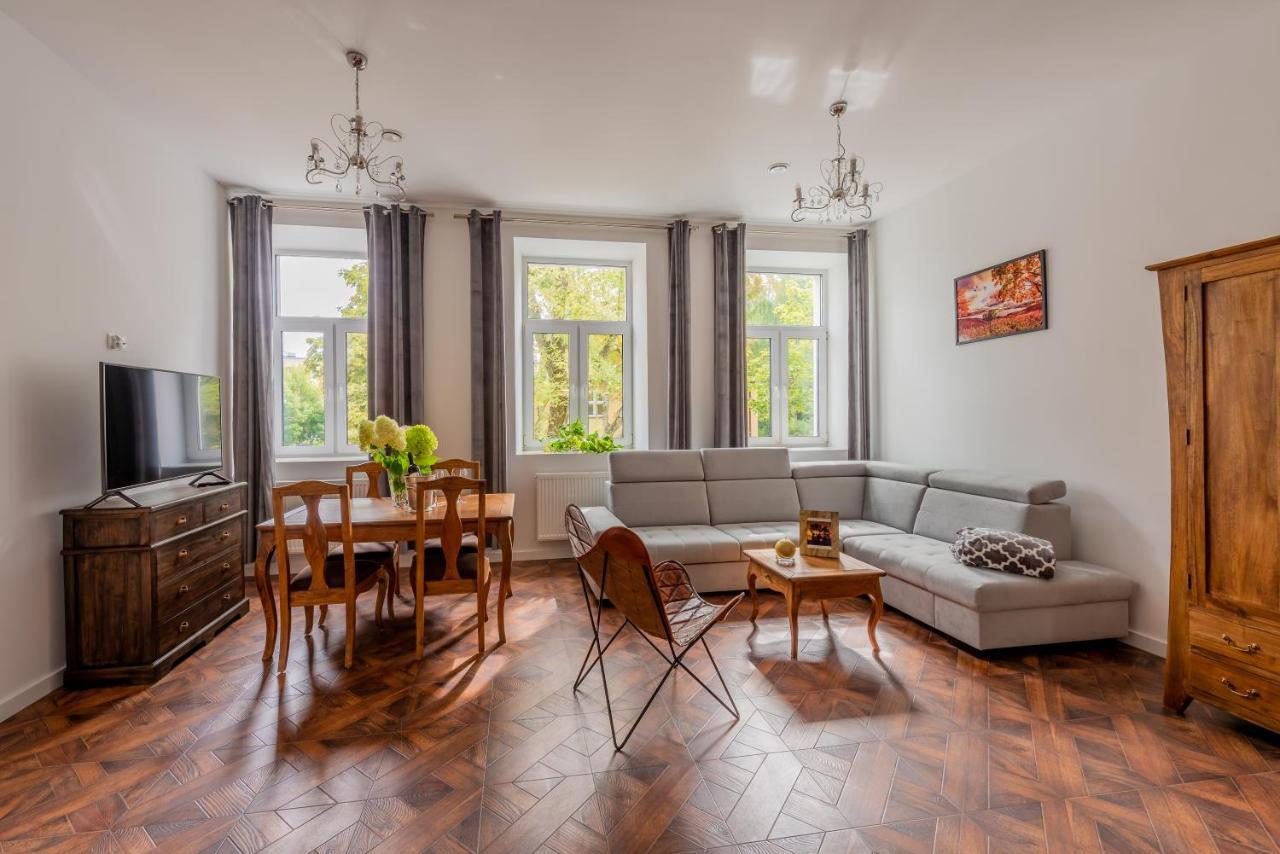 Kamienica Zamenhofa - Apartamenty Na Wynajem Белосток Экстерьер фото